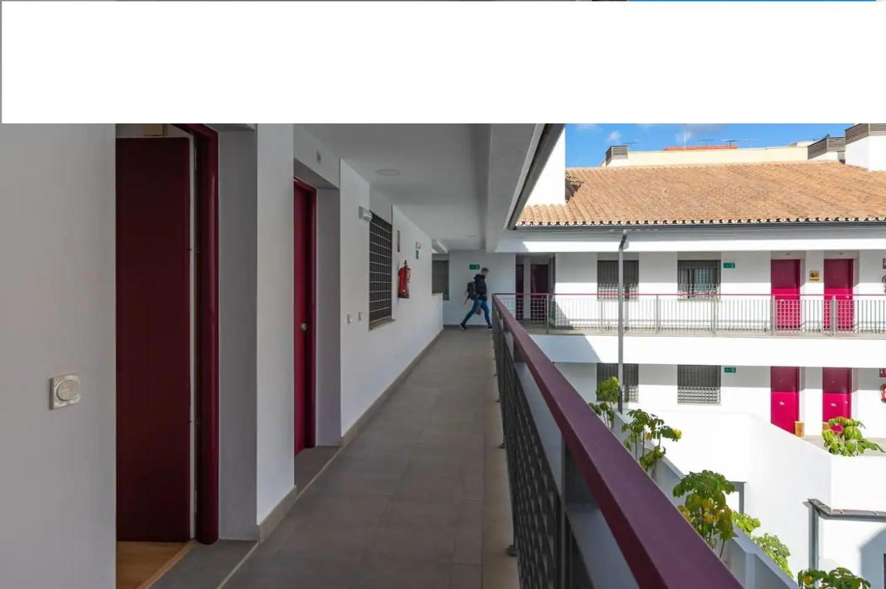 Apartamento La Rosaleda Málaga Exterior foto