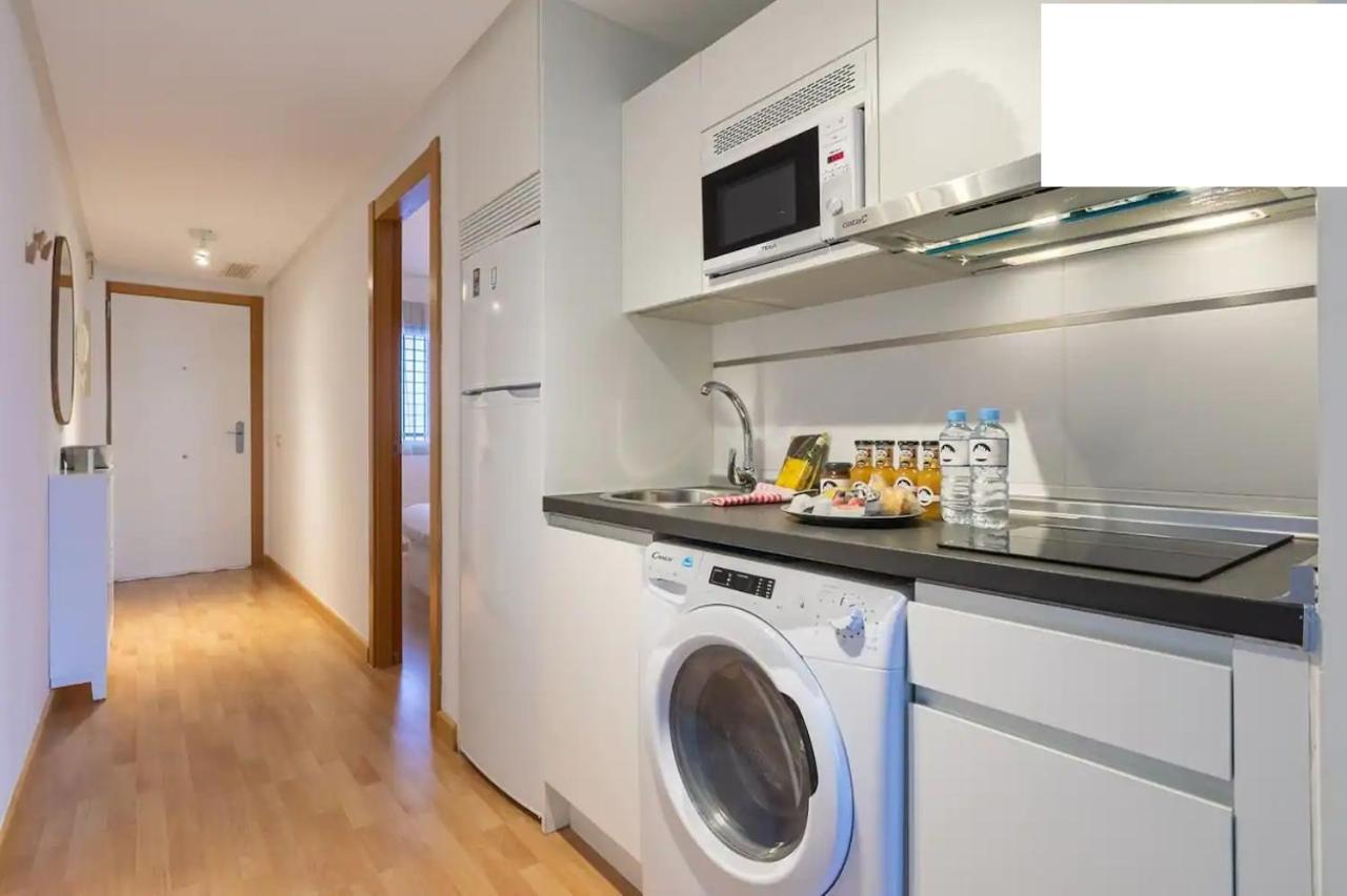 Apartamento La Rosaleda Málaga Exterior foto
